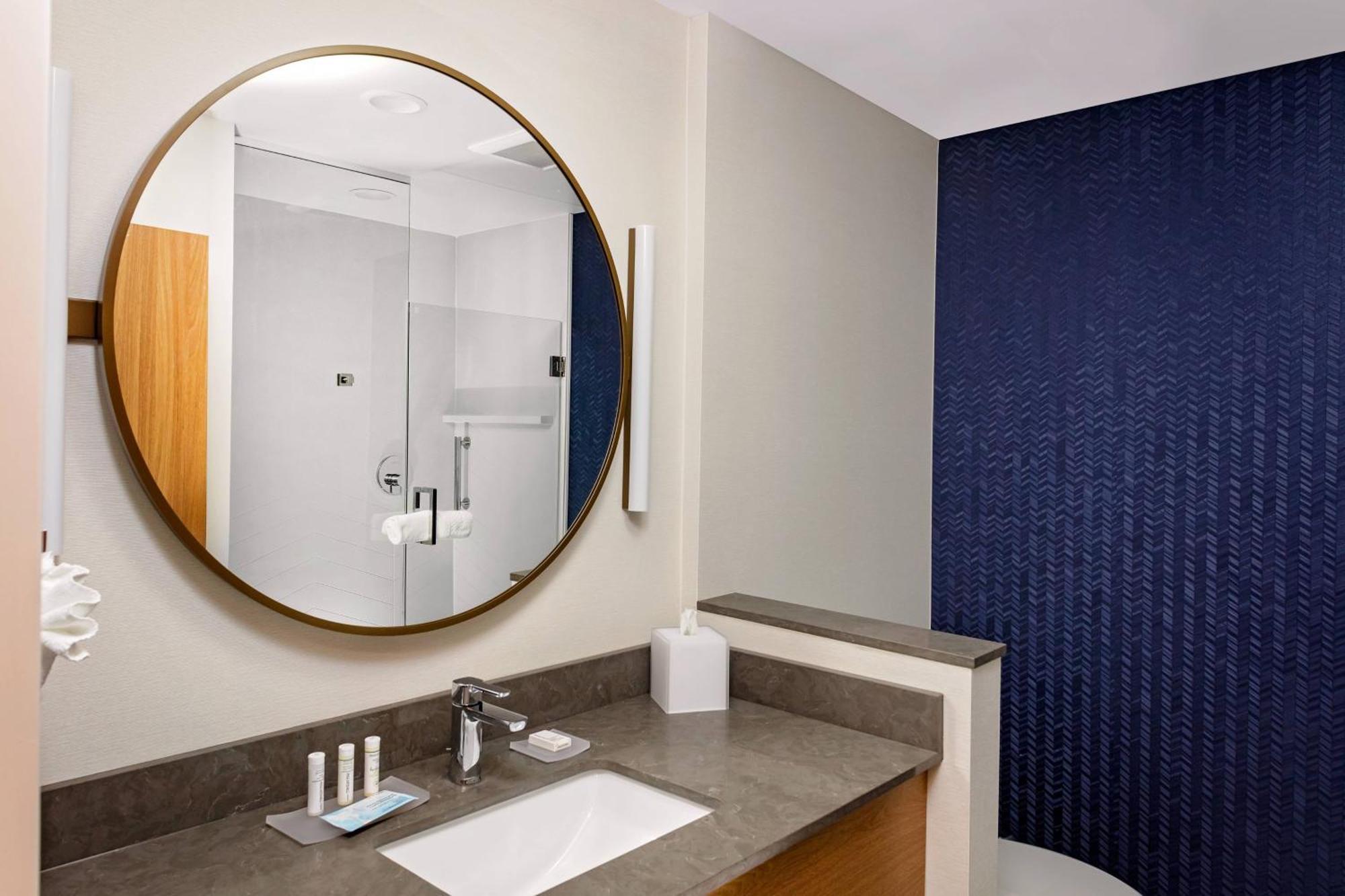 Hotel Fairfield By Marriott Port Clinton Waterfront Exterior foto