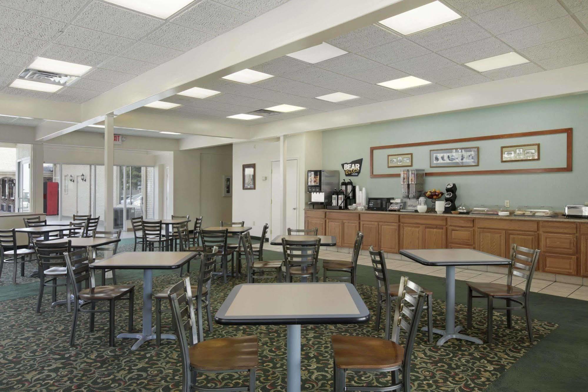 Hotel Fairfield By Marriott Port Clinton Waterfront Restaurant foto